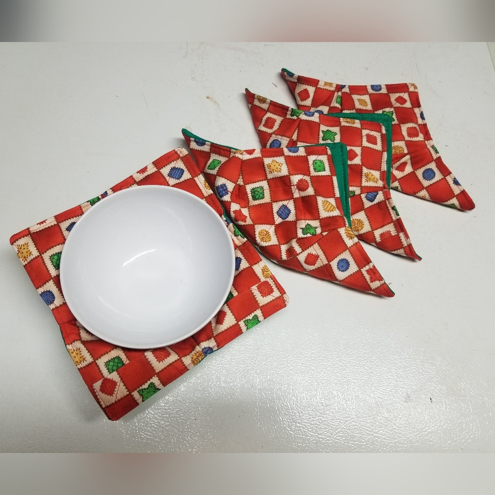 4 Bowl cozies, Holders, Handmade, Christmas, Ornament Theme, Red, Green